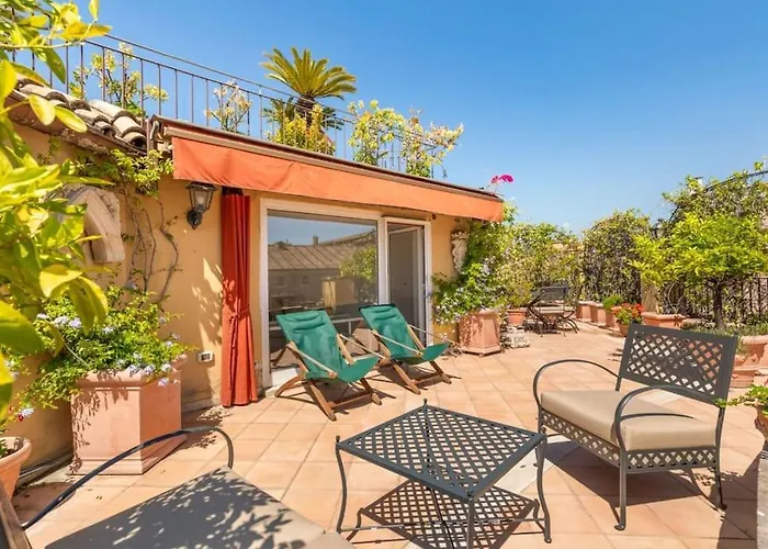 Casa Colonna, A Burghesius Appartement *